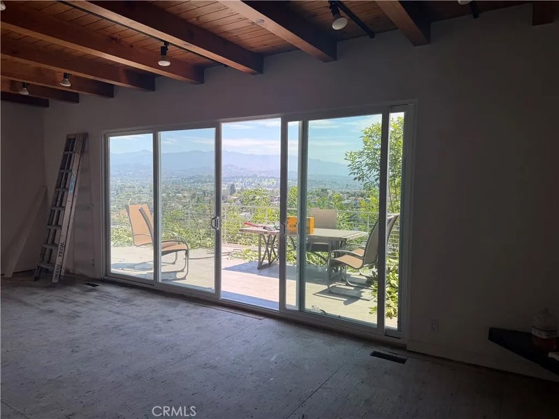 2266 Ronda Vista