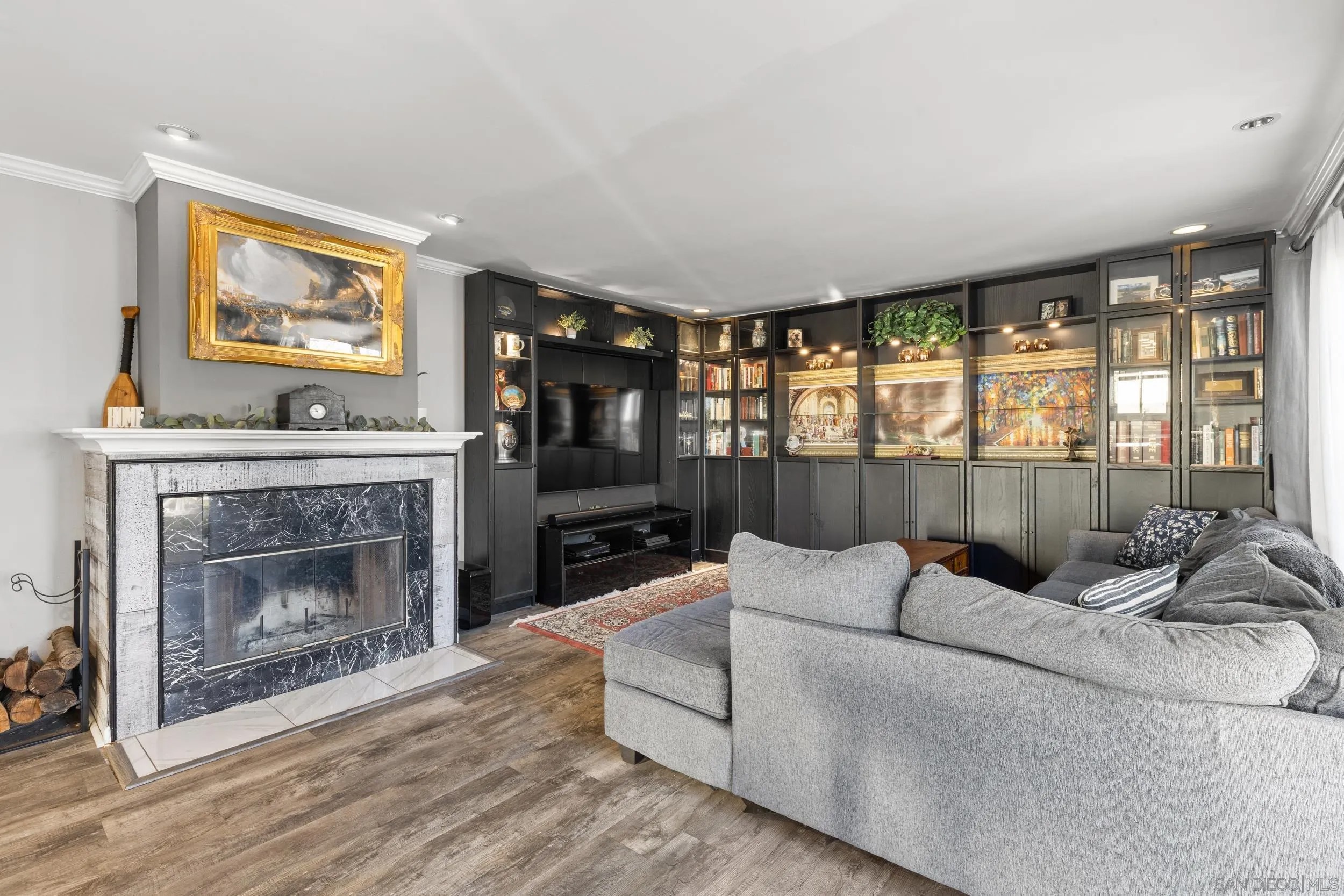 5810 Riley Street APT 8