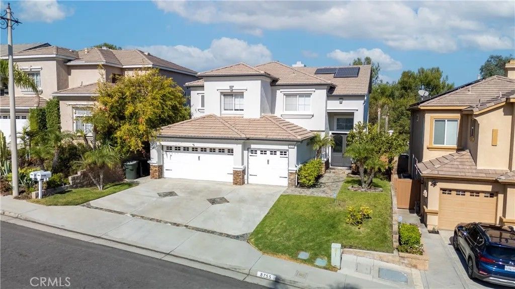 Photo of 8755 E Garden View, Anaheim, CA 92808 (MLS # SR25273316)