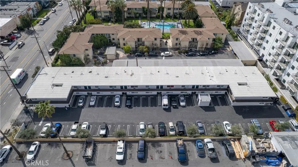 5331 Cahuenga Boulevard
