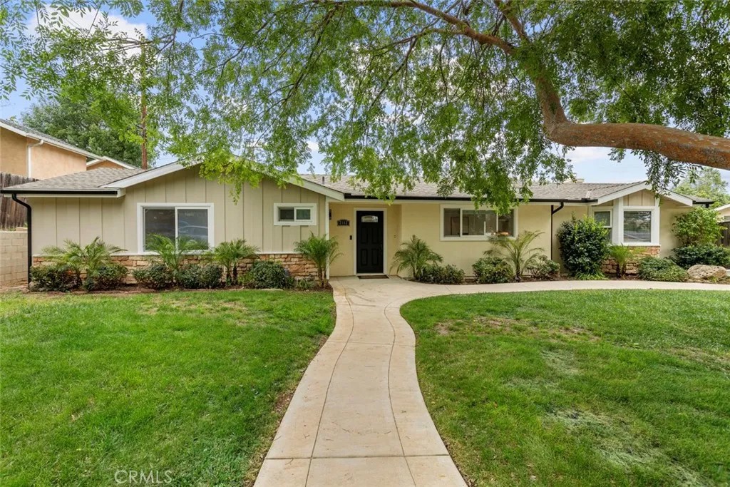 2162 Montgomery Road