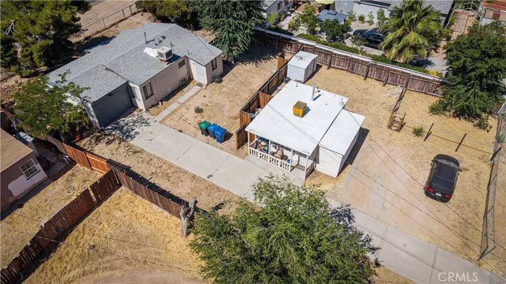 1045 Elizabeth Lake Road