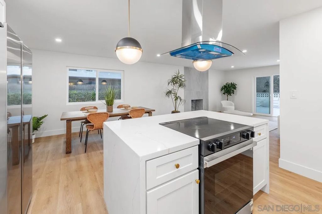 Photo of 6428 Lake Apopka Pl, San Diego, CA 92119 (MLS # 250046190)