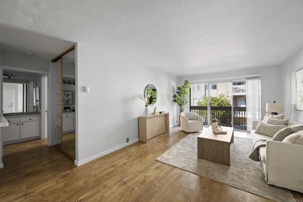 4600 lamont street 226