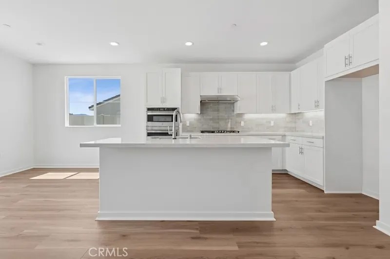 28916 Vertex Way