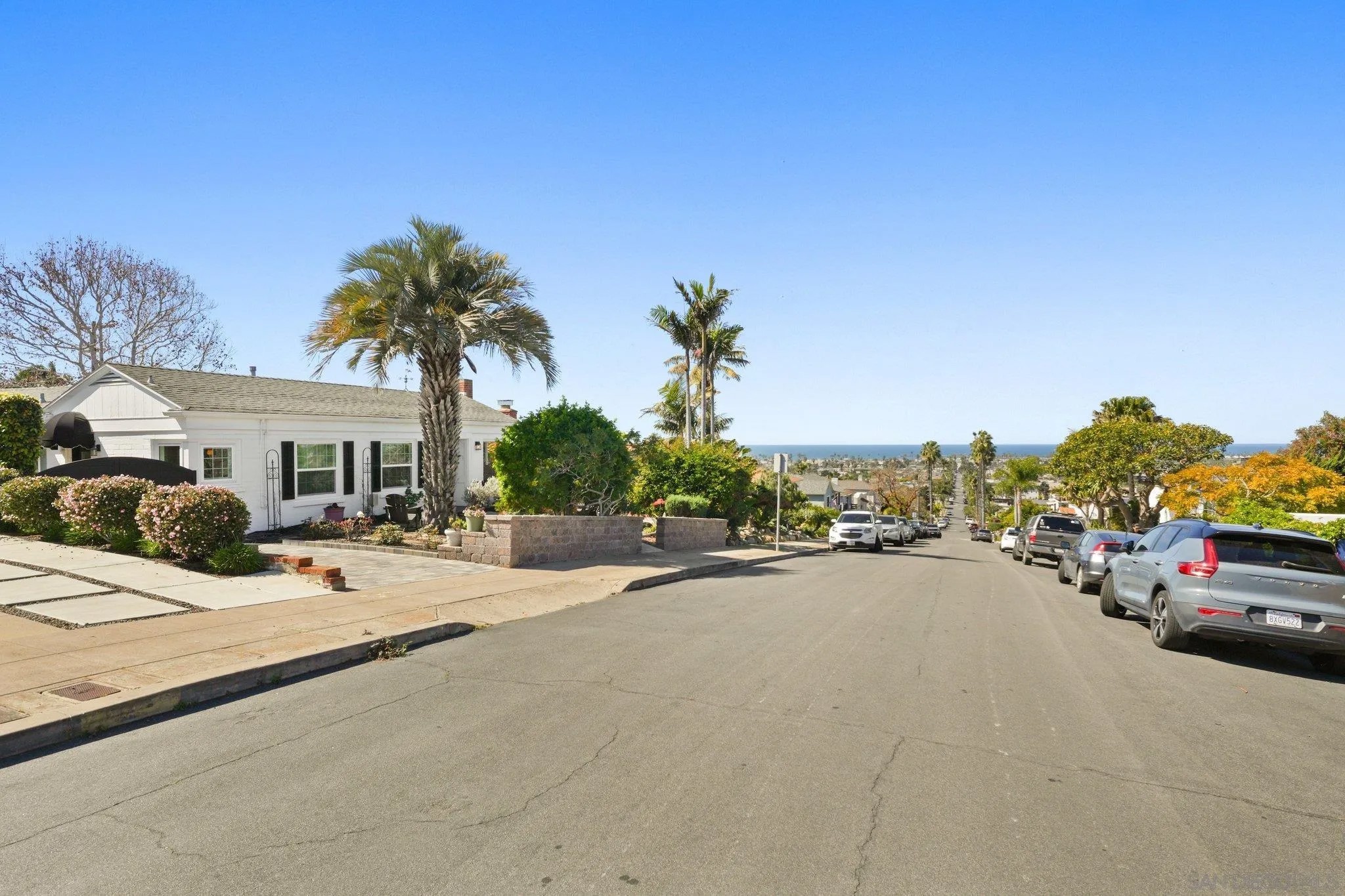 4437 Long Branch Ave