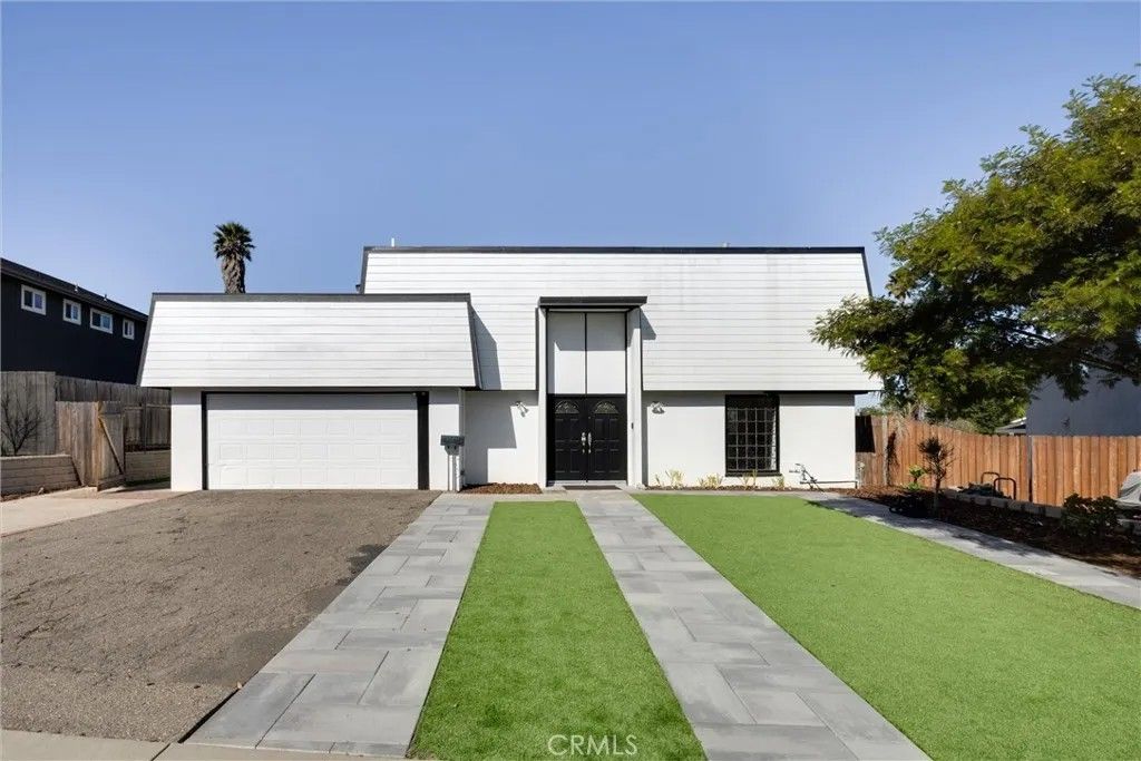 Photo of 612 Gaynfair Ter, Arroyo Grande, CA 93420 (MLS # SC26027959)