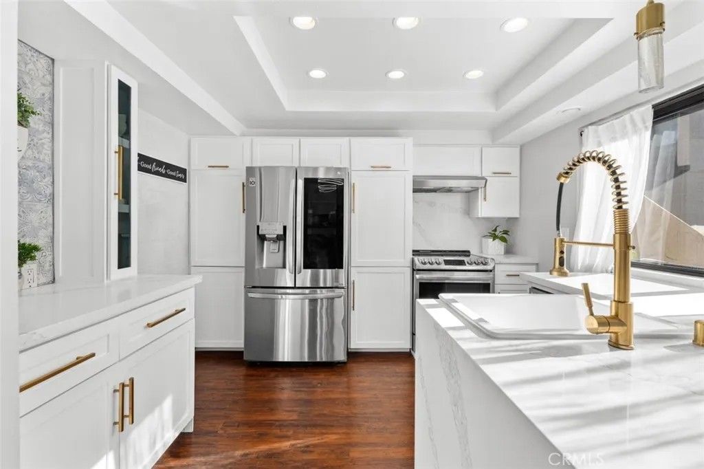 Photo of 3020 Plaza Lorenzo, Bonita, CA 91902 (MLS # SW25254232)