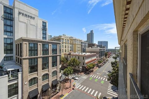 Tiny photo for 450 J Street #7071, San Diego, CA 92101 (MLS # 250033560)