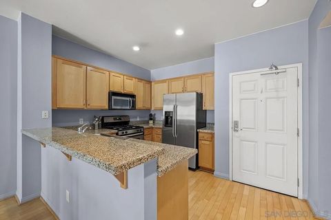 Tiny photo for 450 J Street #7071, San Diego, CA 92101 (MLS # 250033560)