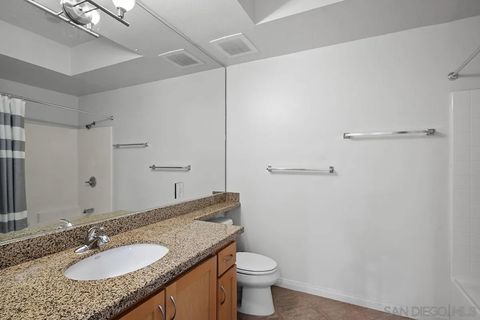 Tiny photo for 450 J Street #7071, San Diego, CA 92101 (MLS # 250033560)