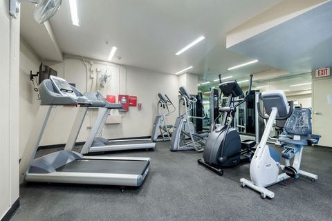 Tiny photo for 450 J Street #7071, San Diego, CA 92101 (MLS # 250033560)
