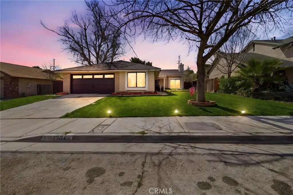 130 Mountainside Drive