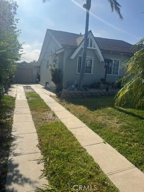 1235 N Wexham