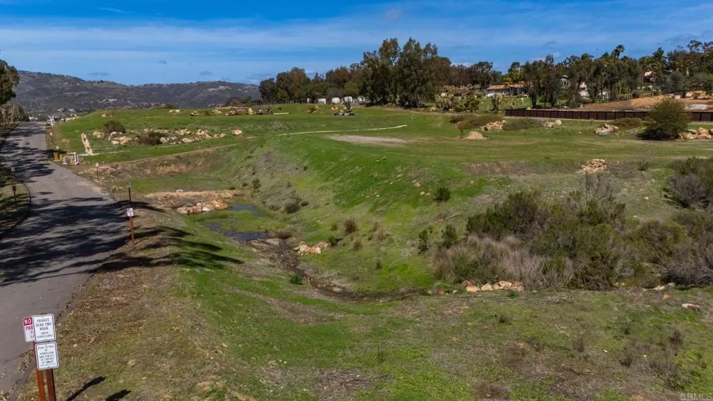 & Camino Lima Parcel 33