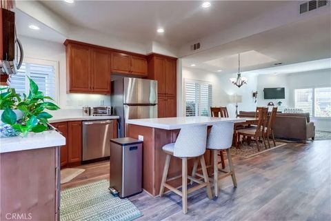 Tiny photo for 5921 Cypress Point, Long Beach, CA 90808 (MLS # PW25255433)