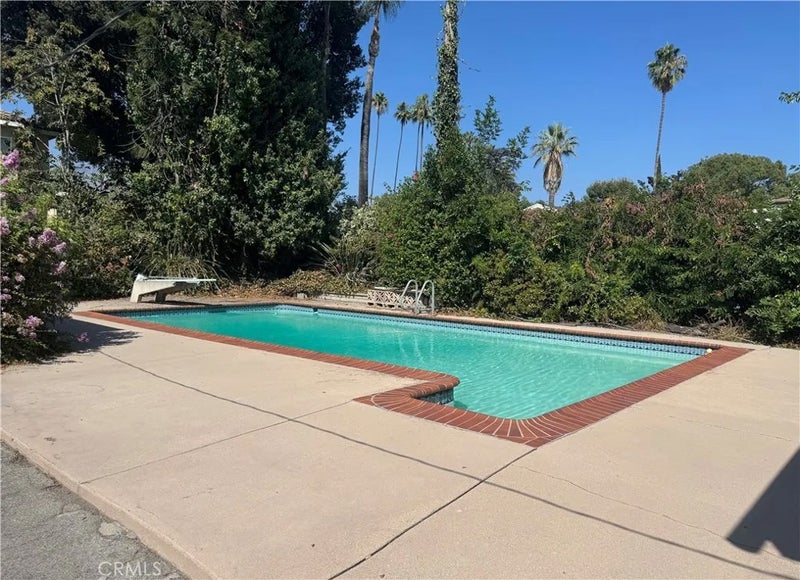 8865 Camino Real