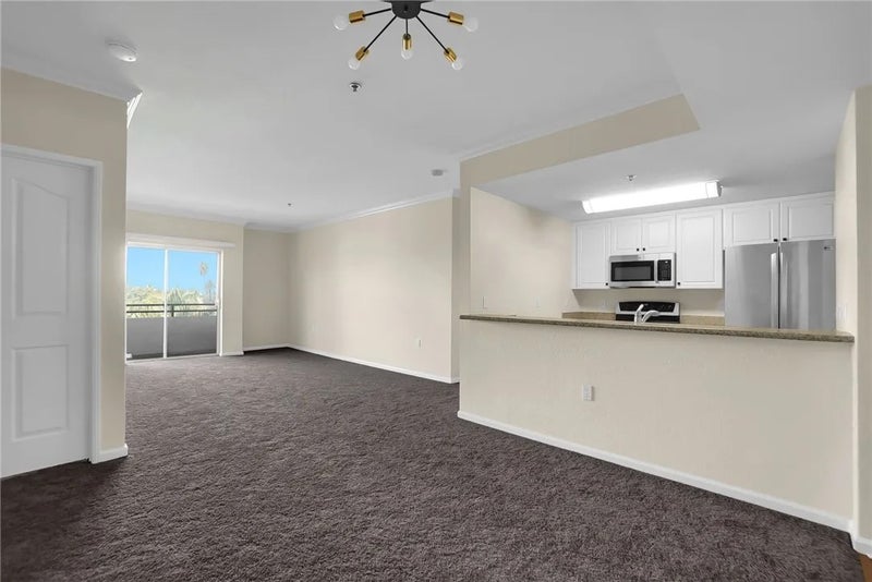 838 Pine Avenue 408