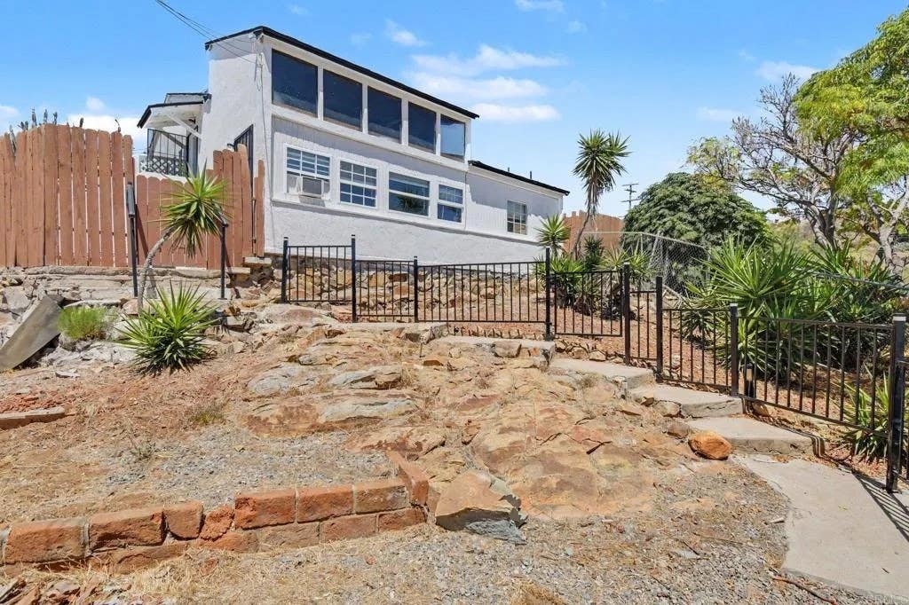 Photo of 2610 Helix St, Spring Valley, CA 91977 (MLS # PTP2605683)