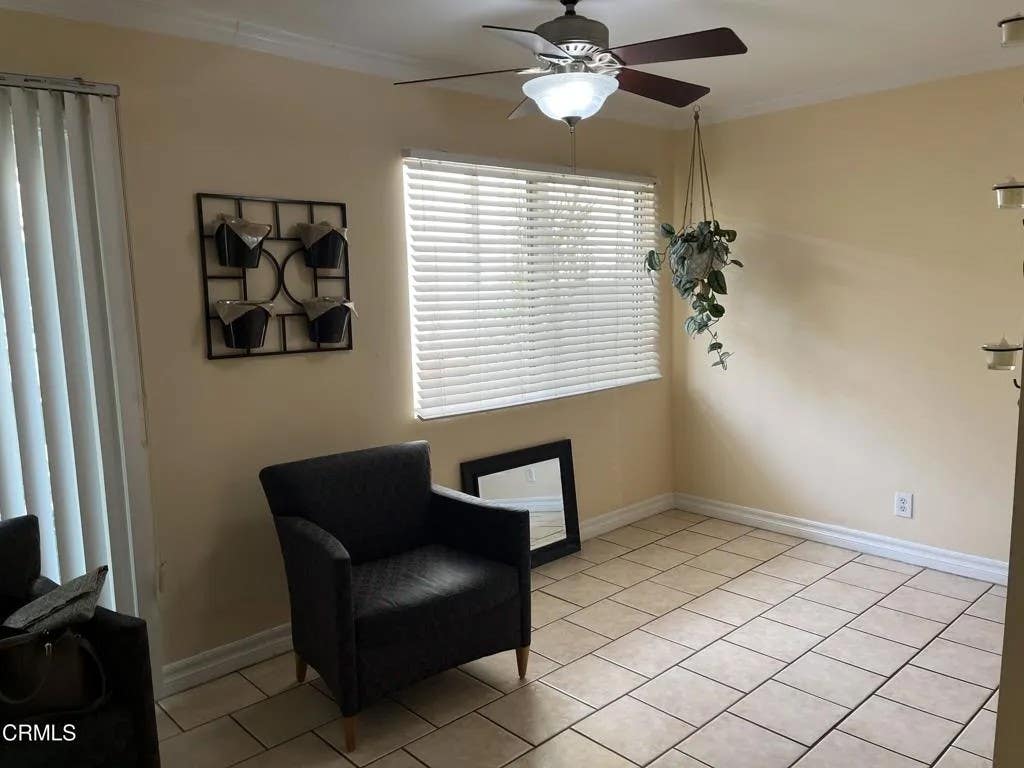 Photo of 121 Sinclair Avenue #107, Glendale, CA 91206 (MLS # P1-27589)