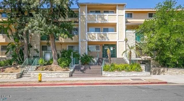 Photo of 121 Sinclair Avenue #107, Glendale, CA 91206 (MLS # P1-27589)