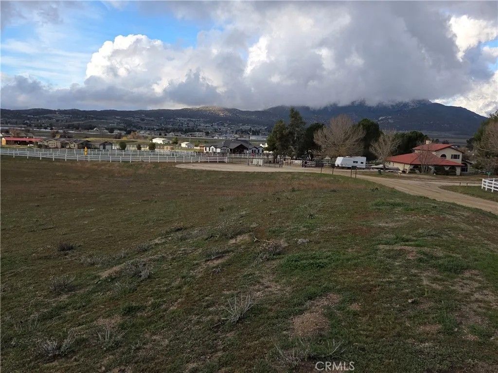 Photo of 446 Roundup, Aguanga, CA 92536 (MLS # SW26000367)