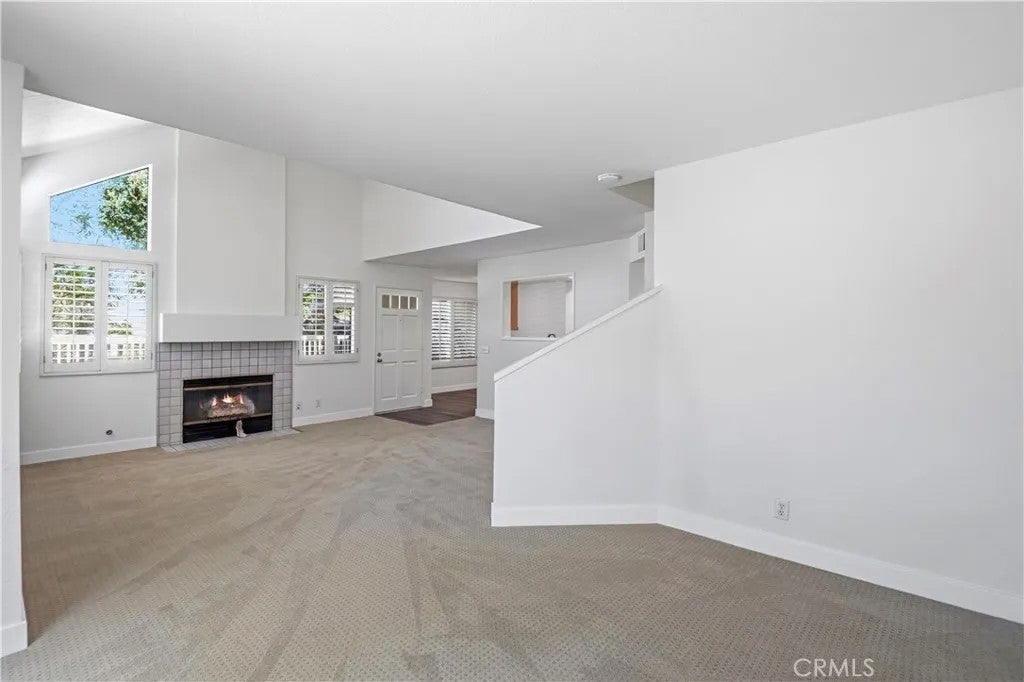 15 Elmbrook