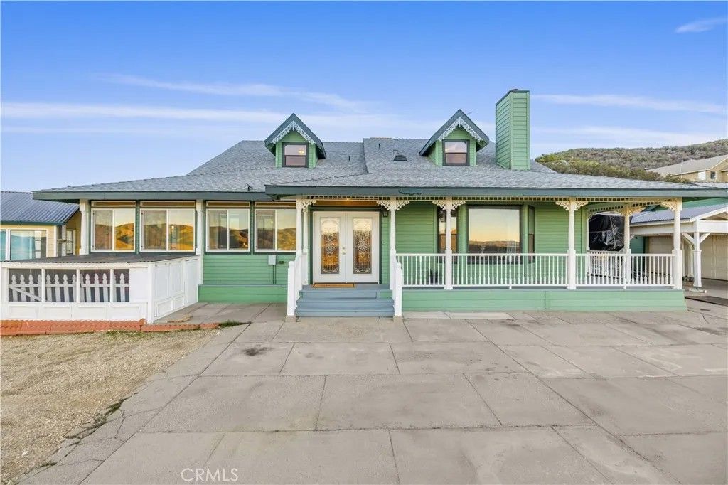 Photo of 39910 95th St, Leona Valley, CA 93551 (MLS # SR26017236)