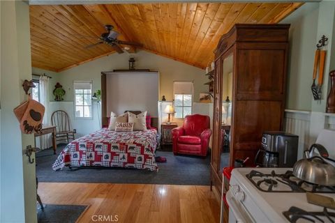 Tiny photo for 73 Upper San Antonio, Mt Baldy, CA 91759 (MLS # IV26028562)