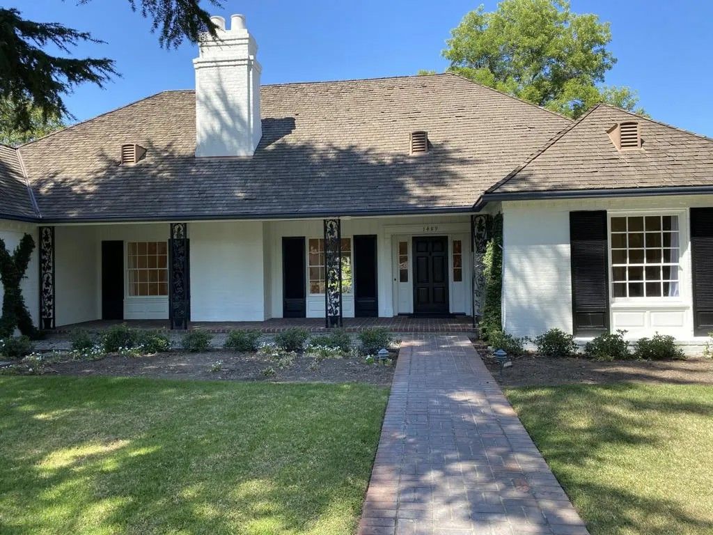 Photo of 1489 Waverly Road, San Marino, CA 91108 (MLS # P1-26976)
