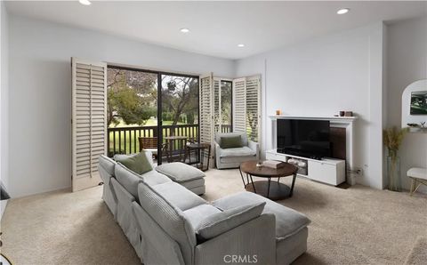 Tiny photo for 9 Flores, Irvine, CA 92612 (MLS # OC25233188)