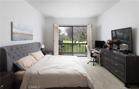 Tiny photo for 9 Flores, Irvine, CA 92612 (MLS # OC25233188)