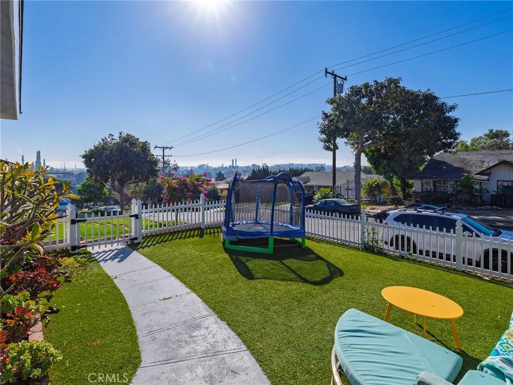 526 Sheldon Street