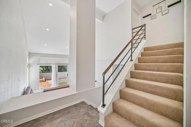 6056 Paseo Encantada