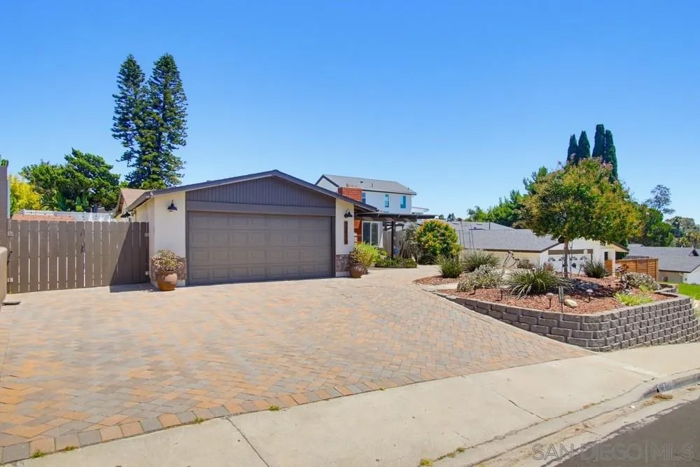 12979 Calle De Las Rosas