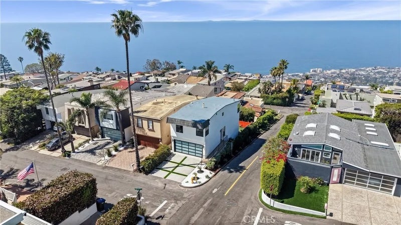 1095 Miramar