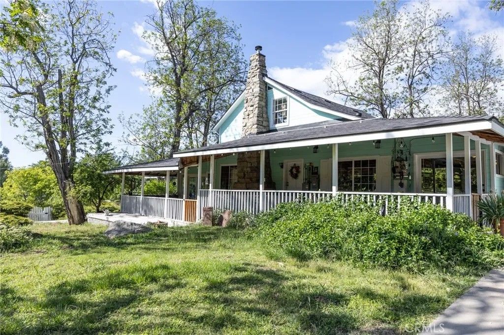 Photo of 39520 Pierce Lake, Oakhurst, CA 93644 (MLS # FR26088786)