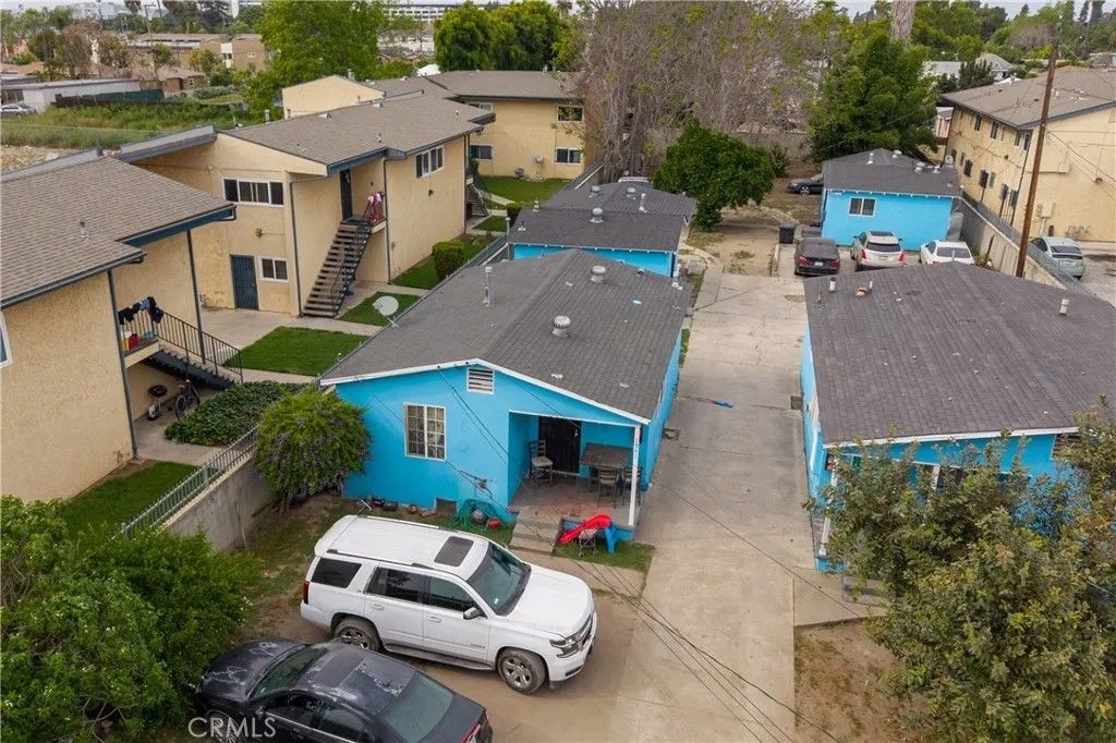 Photo of 1941 E El Segundo Blvd, Compton, CA 90222 (MLS # OC26068848)