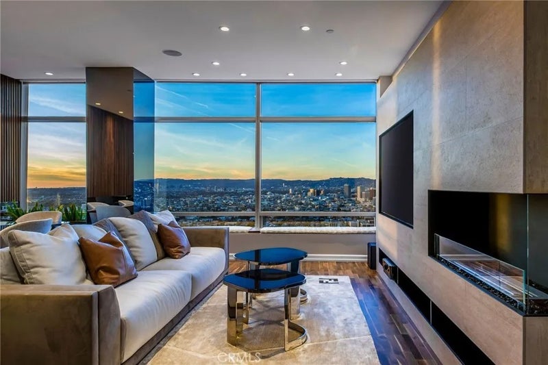 900 W Olympic Boulevard 38D