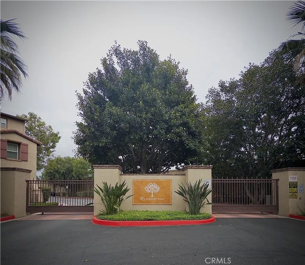Photo of 253 E Santa Fe Court, Placentia, CA 92870 (MLS # PW26097674)