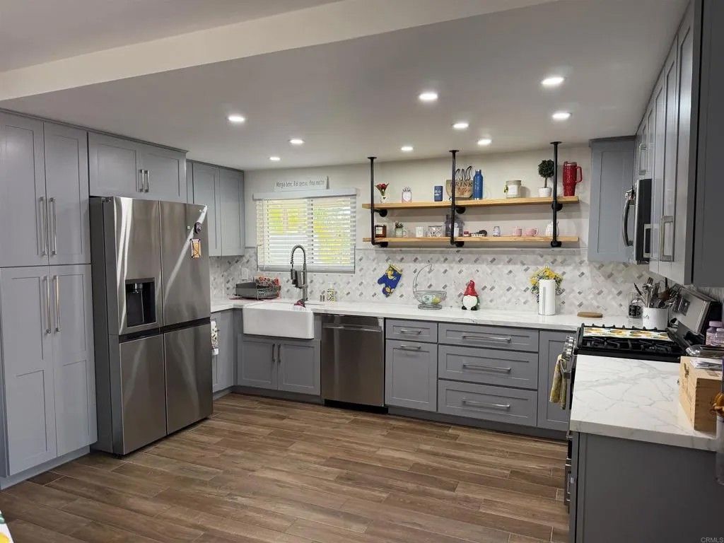 Photo of 911 Dale Ct, San Marcos, CA 92069 (MLS # NDP2605127)