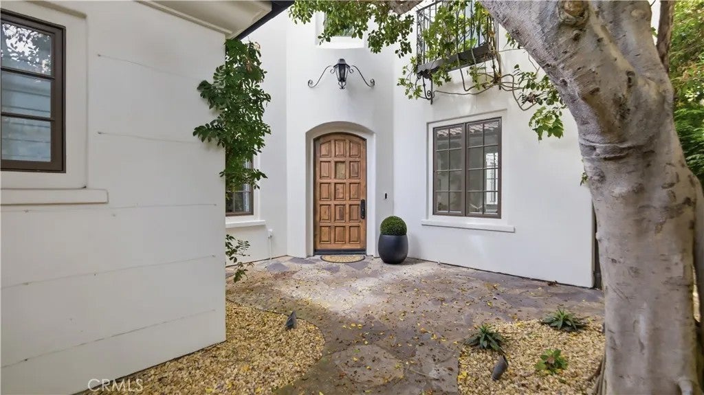 26 Sidney Bay Drive