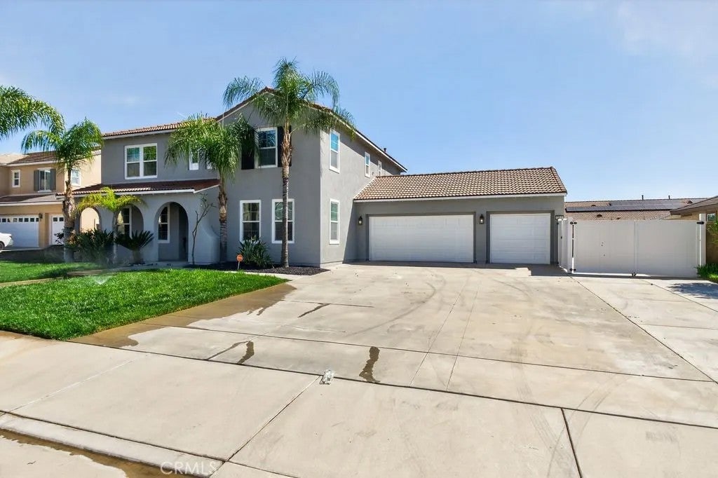 Photo of 13548 Baxter Court, Moreno Valley, CA 92555 (MLS # CV26058404)