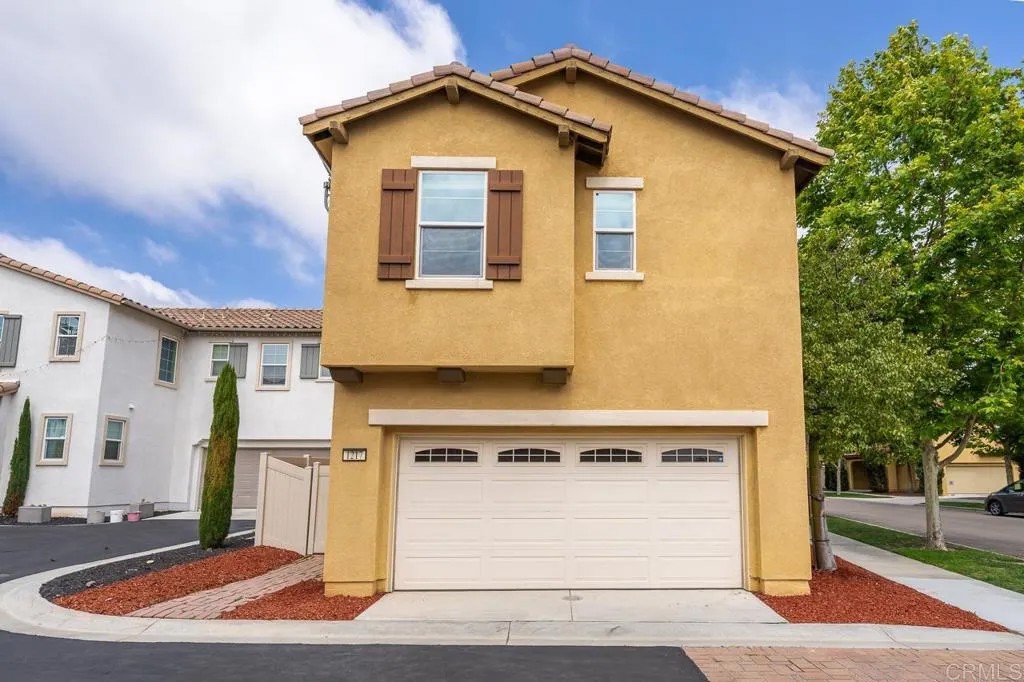 1217 Cathedral Oaks Rd