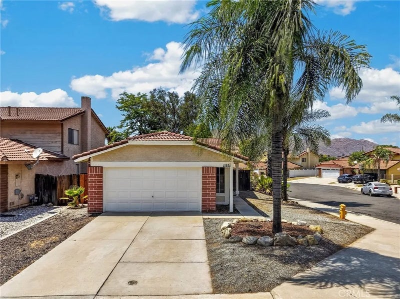 11221 Miners Trail