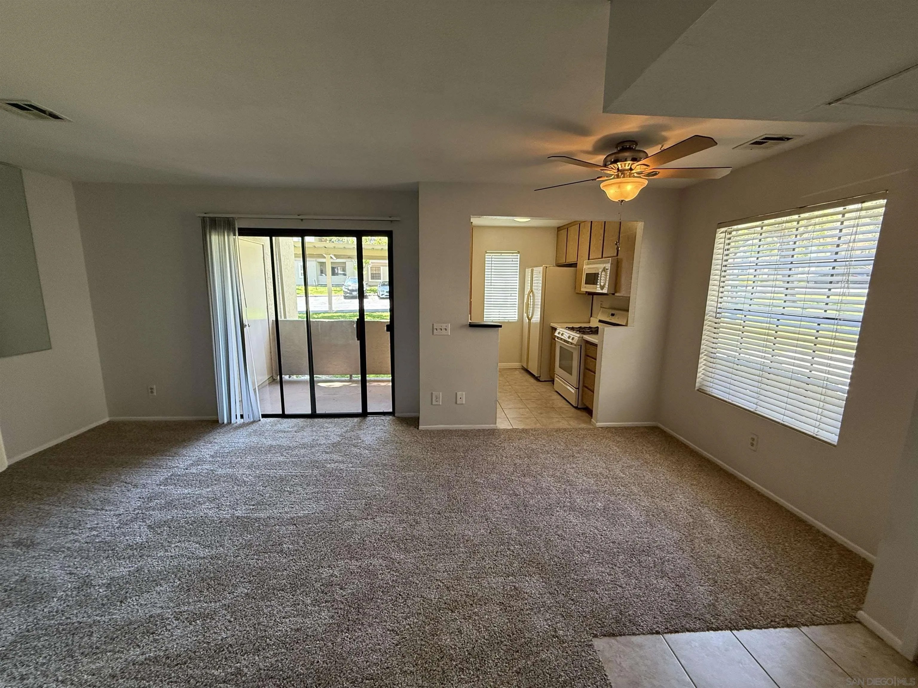 10369 Azuaga St 155