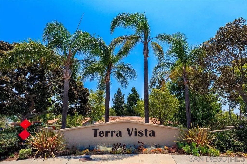 10369 Azuaga St 155
