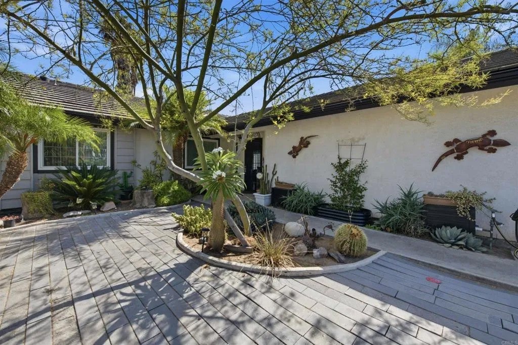1549 Spring Creek Lane