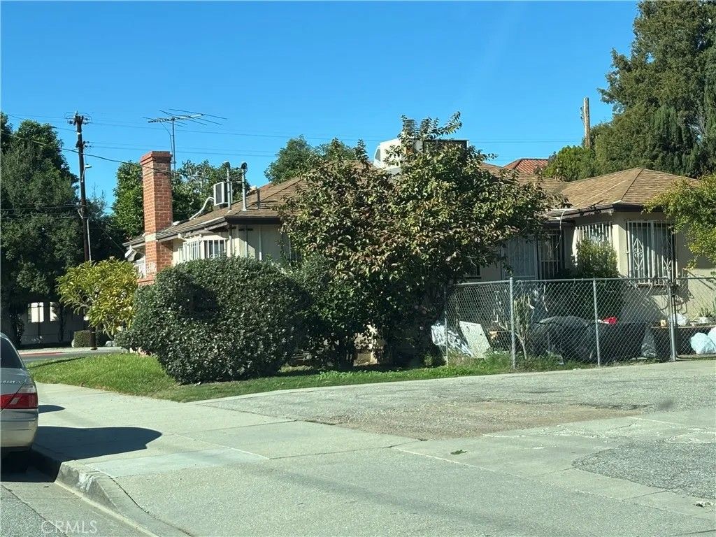 Photo of 4102 Tyler Avenue, El Monte, CA 91731 (MLS # CV25272241)