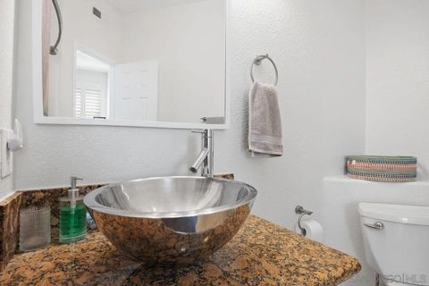 Tiny photo for 382 Carmel Creeper Pl, Encinitas, CA 92024 (MLS # 250042626)